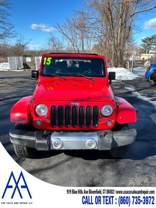 2015 Jeep Wrangler 4WD 2dr Sahara photo