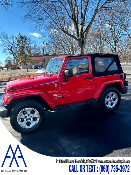 2015 Jeep Wrangler 4WD 2dr Sahara photo