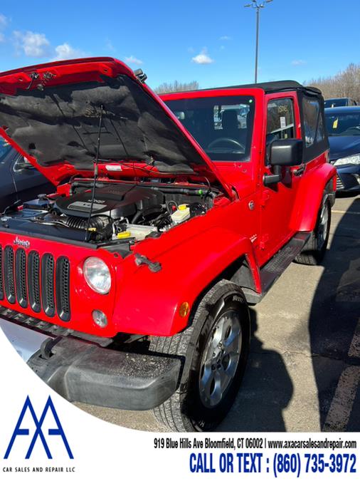 2015 Jeep Wrangler 4WD 2dr Sahara photo