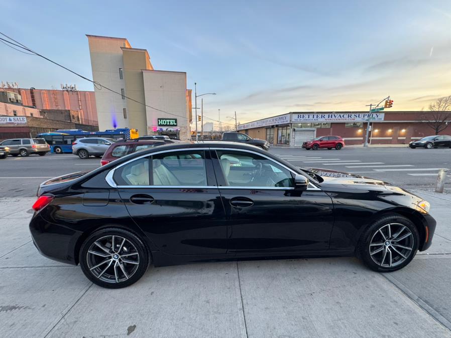 2022 BMW 3-Series 330i xDrive Sedan North Americ photo