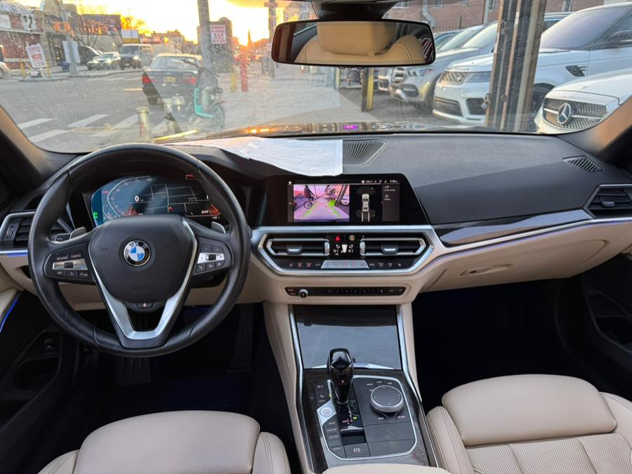 2022 BMW 3-Series 330i xDrive Sedan North Americ photo