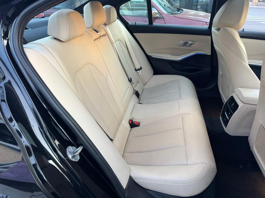 2022 BMW 3-Series 330i xDrive Sedan North Americ photo