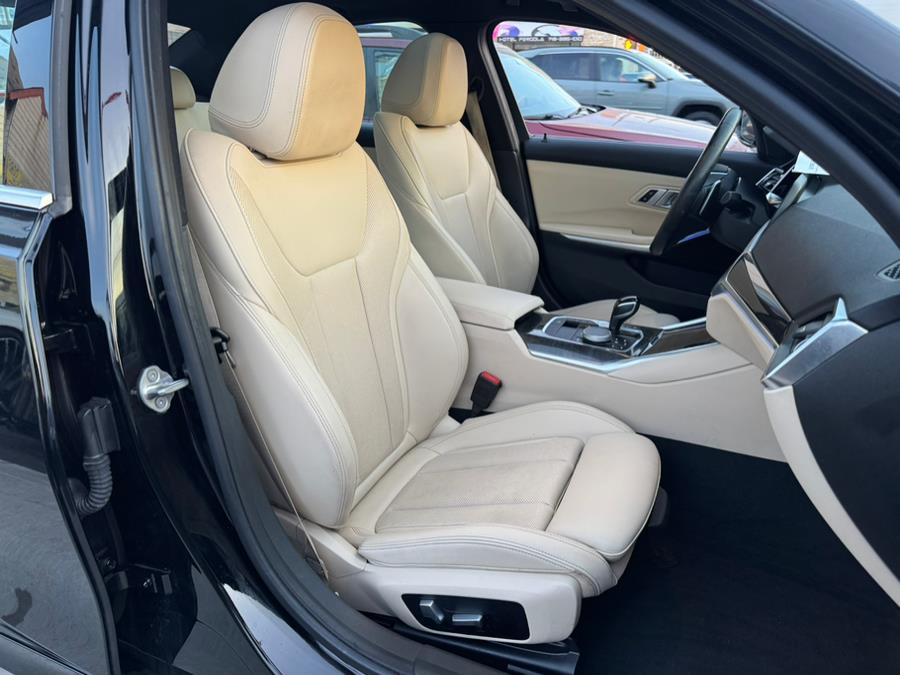 2022 BMW 3-Series 330i xDrive Sedan North Americ photo