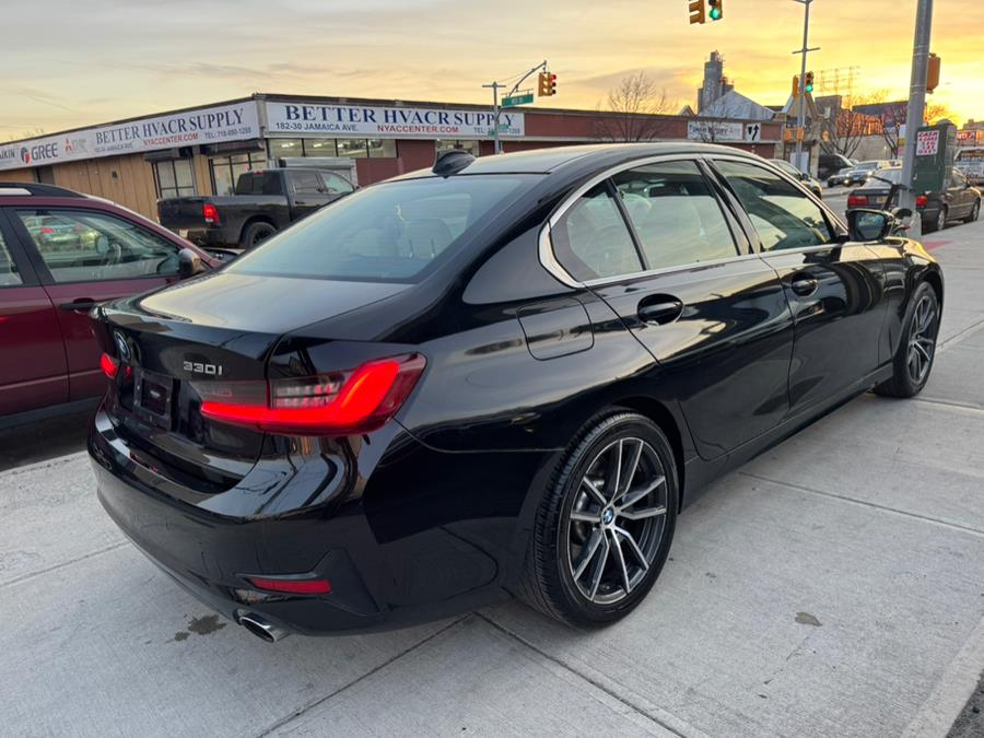2022 BMW 3-Series 330i xDrive Sedan North Americ photo