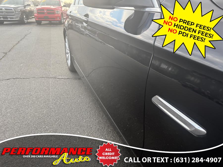 2016 BMW 5-Series 4dr Sdn 535i xDrive AWD photo