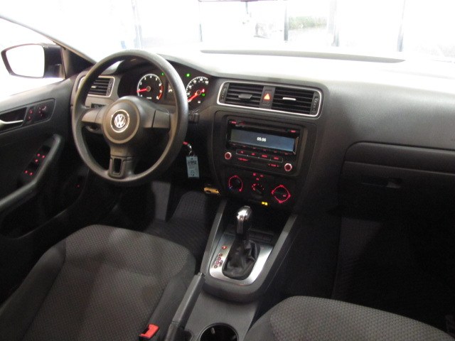 2013 Volkswagen Jetta photo