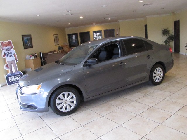 2013 Volkswagen Jetta photo