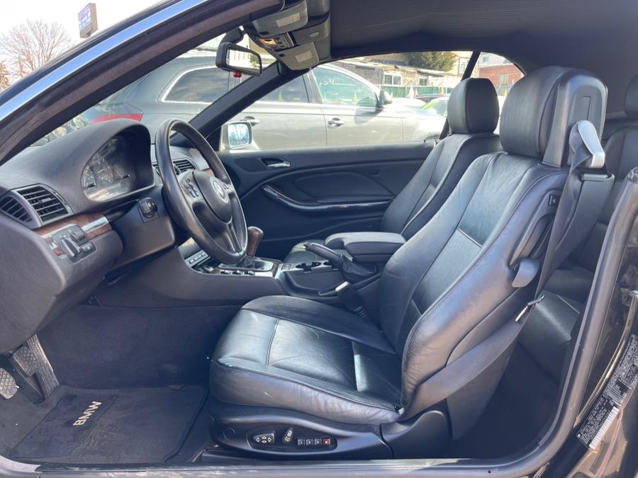 2001 BMW 3-Series 325Ci photo