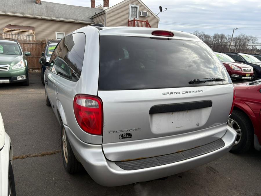 2006 Dodge Grand Caravan SE photo