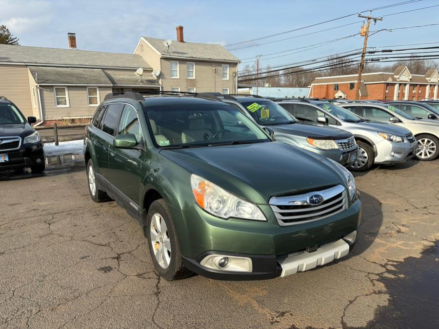2010 Subaru Outback 2.5i Limited photo