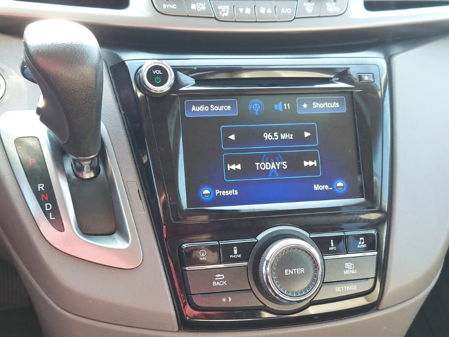 2015 Honda Odyssey 5dr EX-L photo