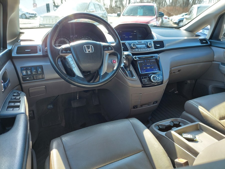 2015 Honda Odyssey 5dr EX-L photo
