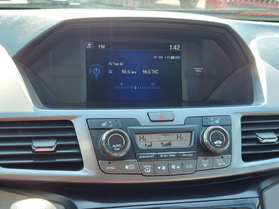 2015 Honda Odyssey 5dr EX-L photo