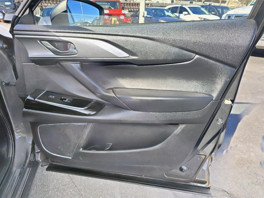 2021 Mazda CX-9 Touring AWD photo