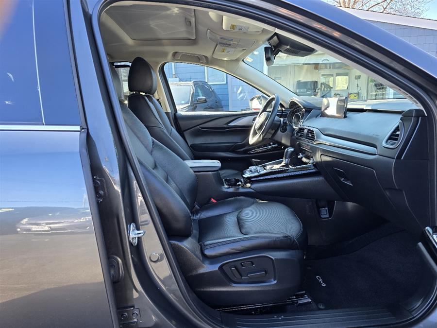2021 Mazda CX-9 Touring AWD photo