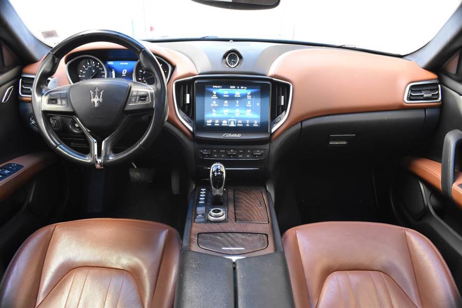2018 Maserati Ghibli SQ4 AWD 4dr Sedan photo