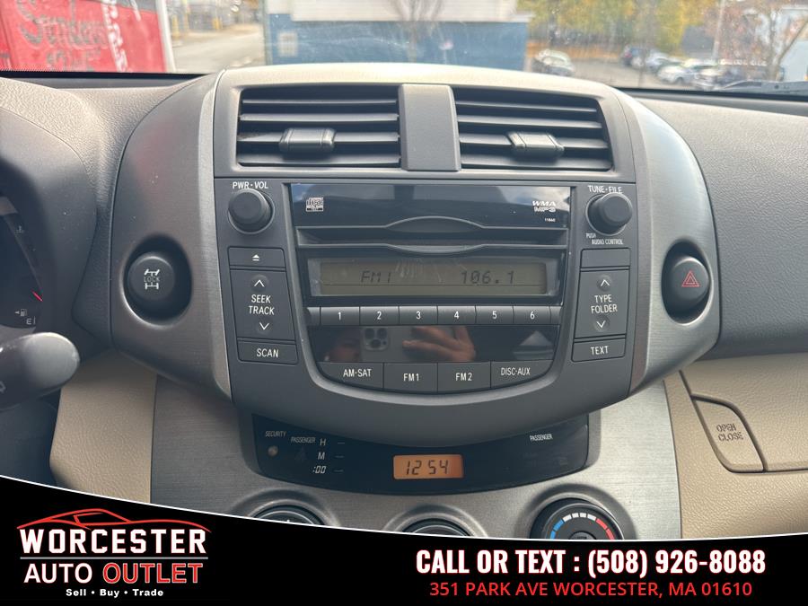 2011 Toyota RAV4 photo