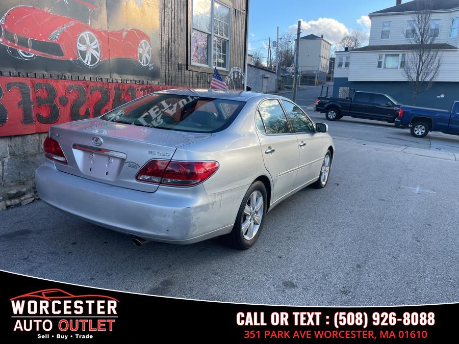 2005 Lexus ES 330 photo