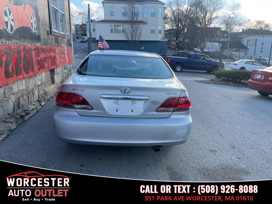 2005 Lexus ES 330 photo