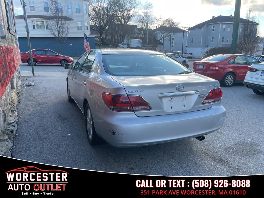 2005 Lexus ES 330 photo