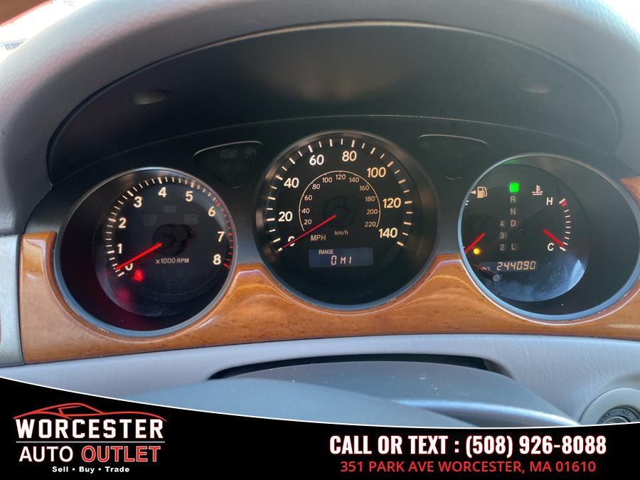 2005 Lexus ES 330 photo