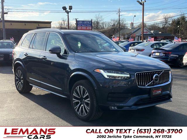2020 Volvo XC90 T6 Momentum photo