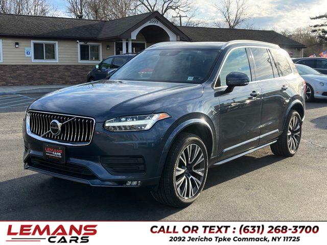 2020 Volvo XC90 T6 Momentum photo
