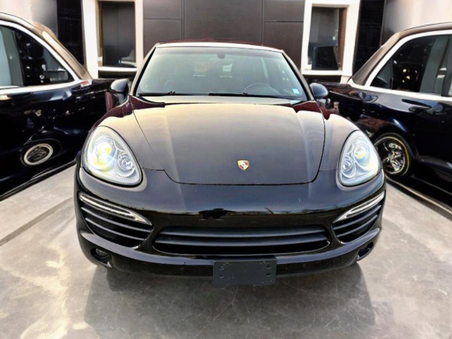 2013 Porsche Cayenne photo