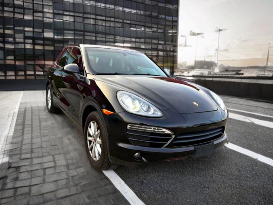 2013 Porsche Cayenne photo