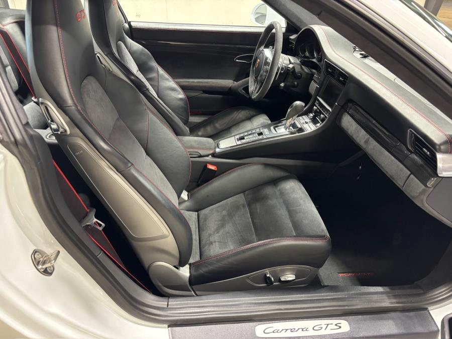 2015 Porsche 911 2dr Cpe Carrera GTS photo