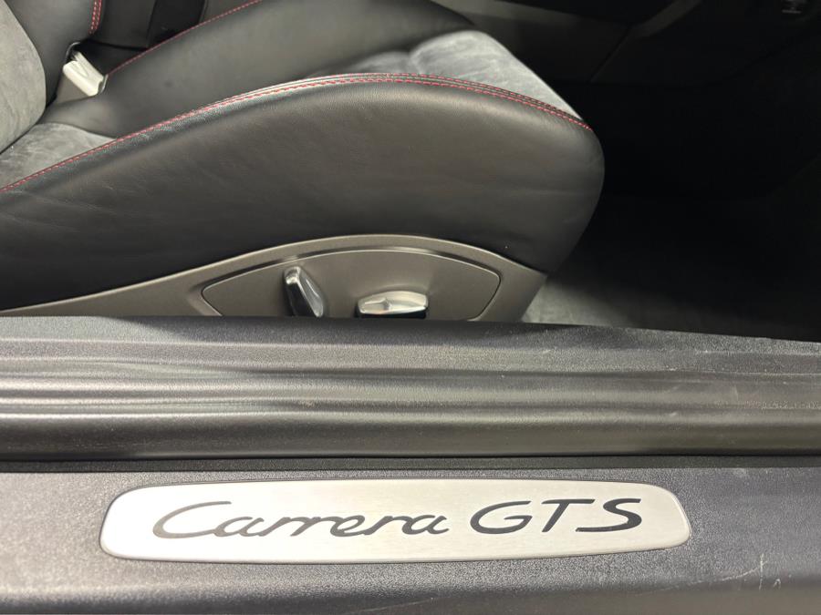 2015 Porsche 911 2dr Cpe Carrera GTS photo