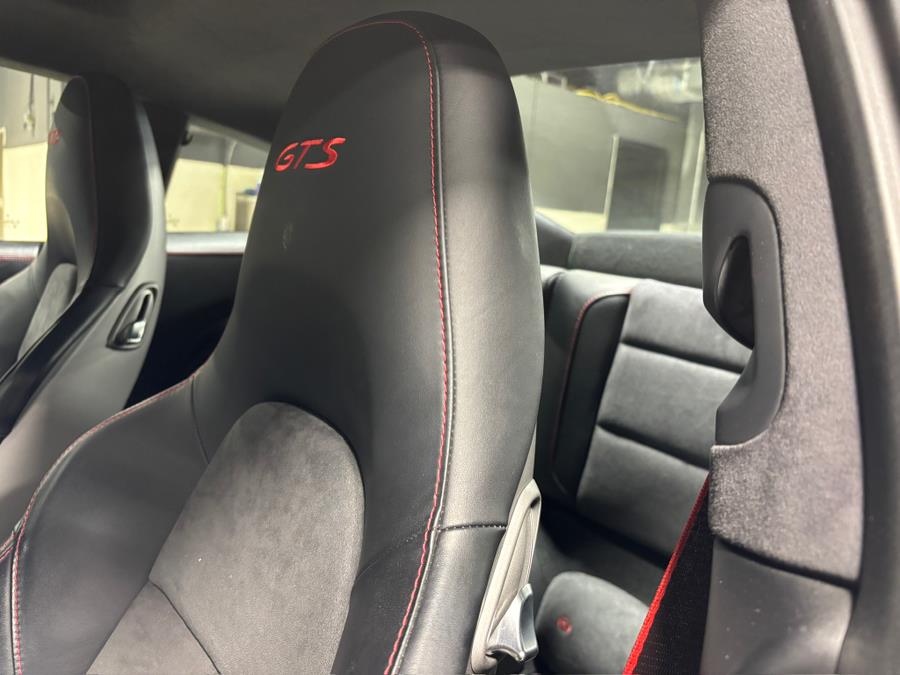 2015 Porsche 911 2dr Cpe Carrera GTS photo