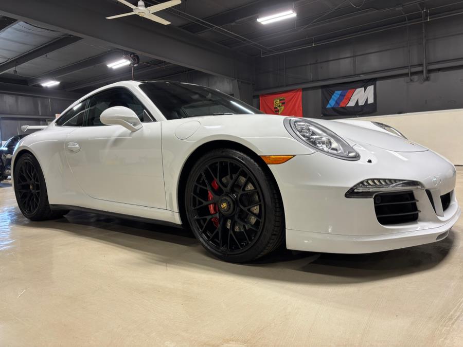 2015 Porsche 911 2dr Cpe Carrera GTS photo