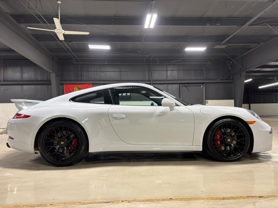 2015 Porsche 911 2dr Cpe Carrera GTS photo