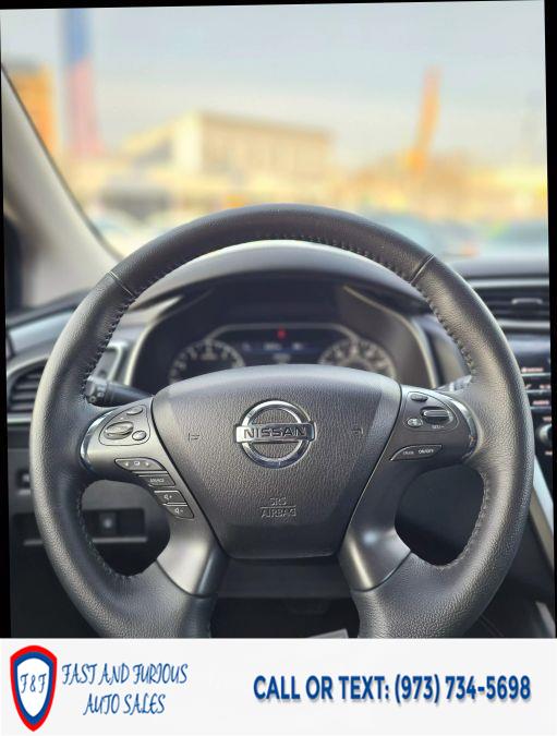 2020 Nissan Murano SV Sport Utility 4D photo