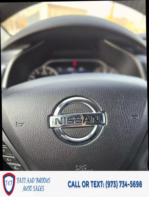 2020 Nissan Murano SV Sport Utility 4D photo