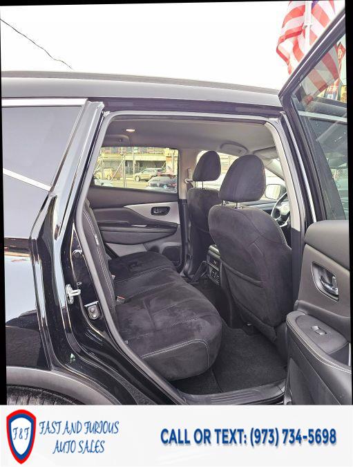 2020 Nissan Murano SV Sport Utility 4D photo