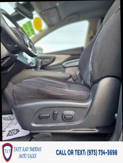 2020 Nissan Murano SV Sport Utility 4D photo