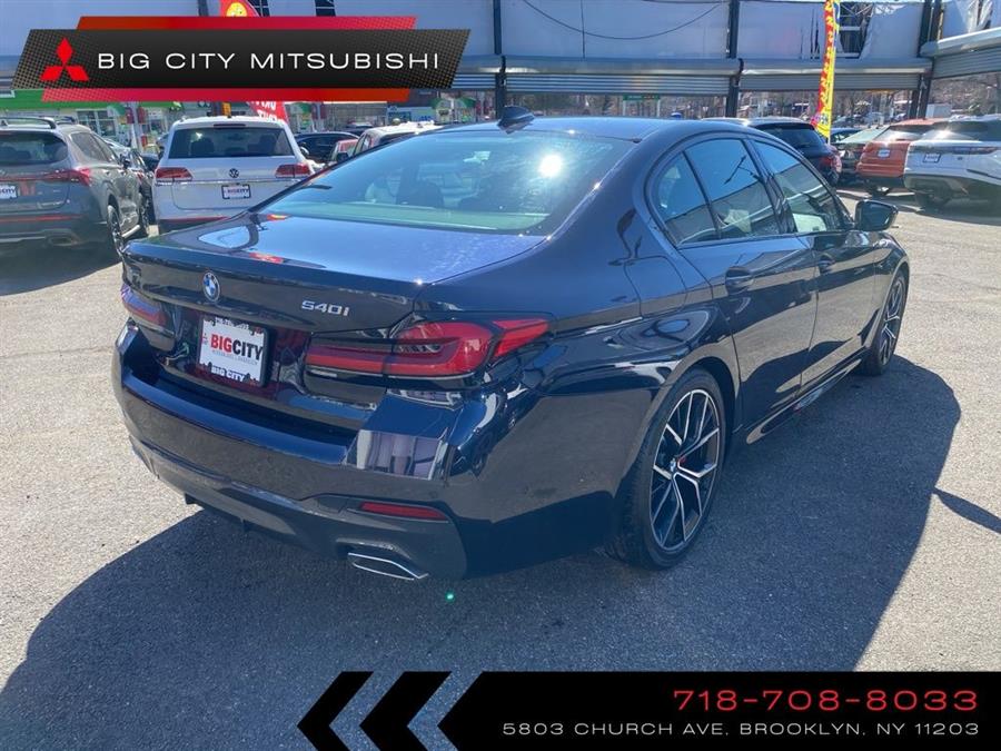 2022 BMW 5-Series 540i xDrive photo