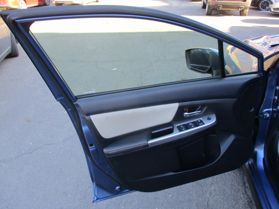 2016 Subaru Crosstrek 5dr CVT 2.0i Premium photo