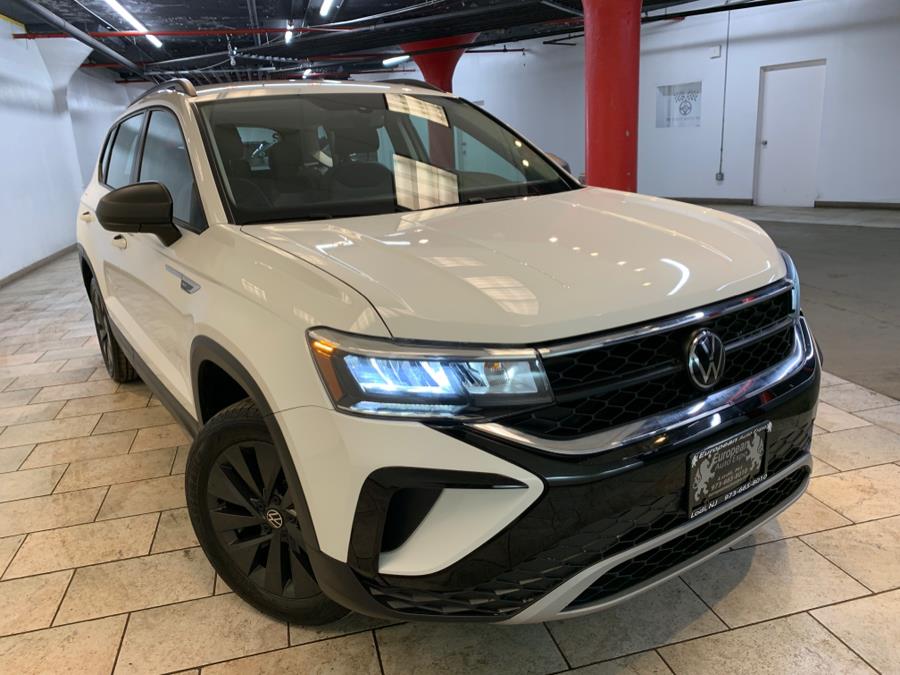 2023 Volkswagen Taos S FWD photo