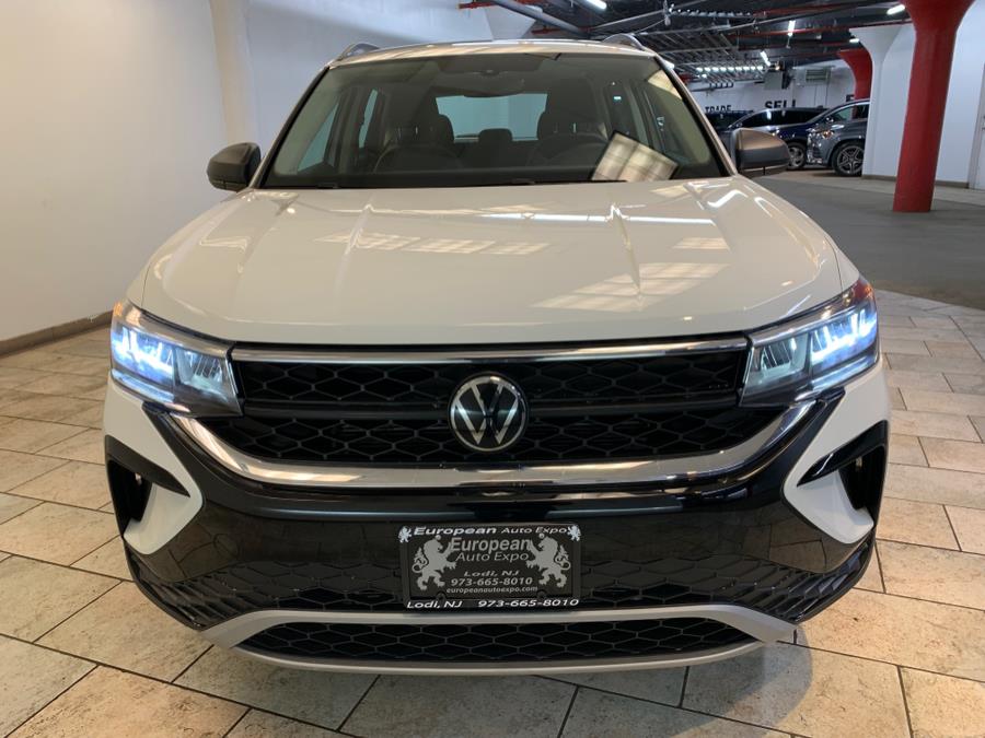 2023 Volkswagen Taos S FWD photo