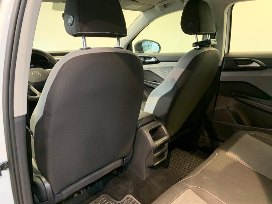 2023 Volkswagen Taos S FWD photo