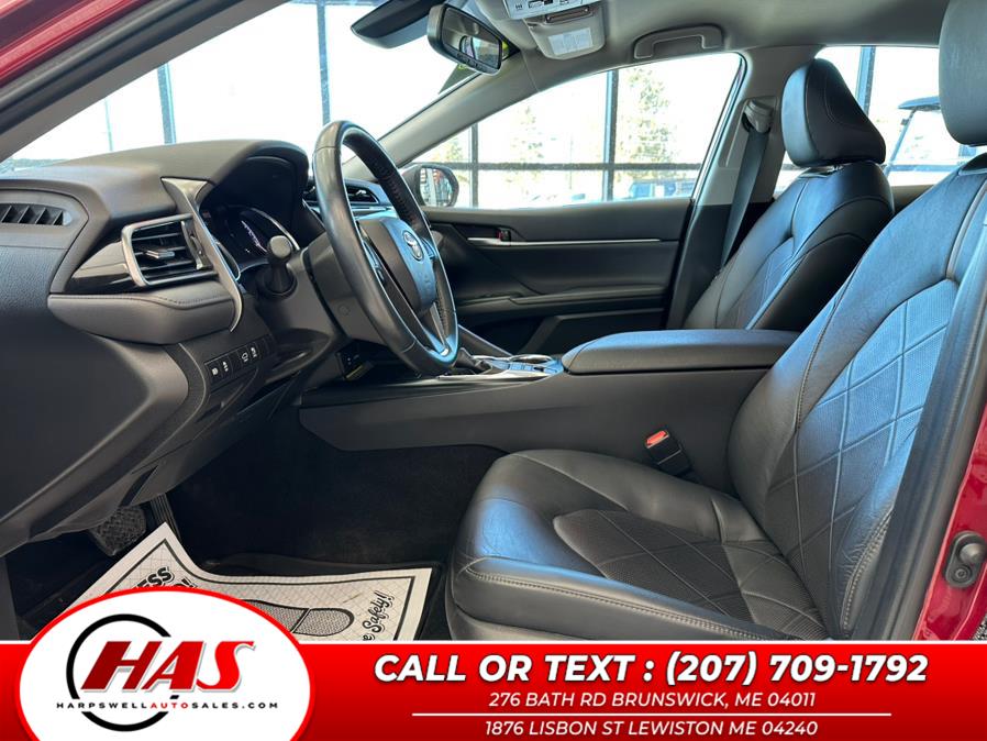 2019 Toyota Camry XLE Auto (Natl) photo