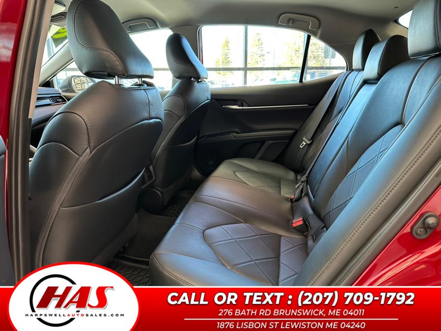 2019 Toyota Camry XLE Auto (Natl) photo
