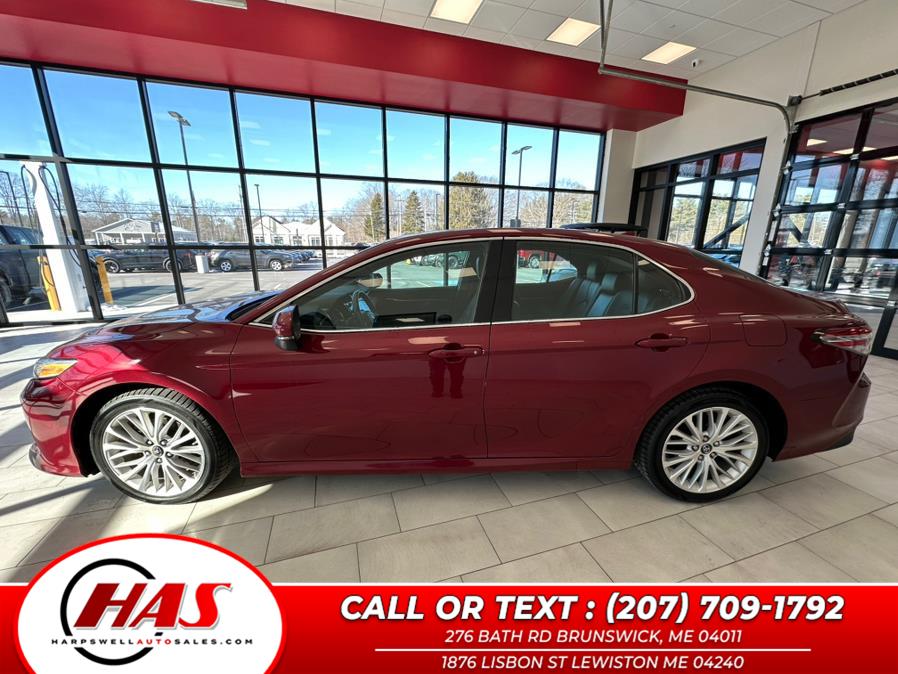2019 Toyota Camry XLE Auto (Natl) photo