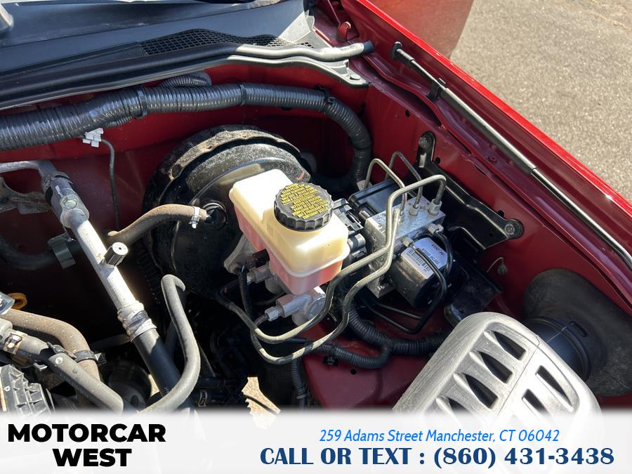 2016 Nissan Frontier 2WD King Cab I4 Manual S photo