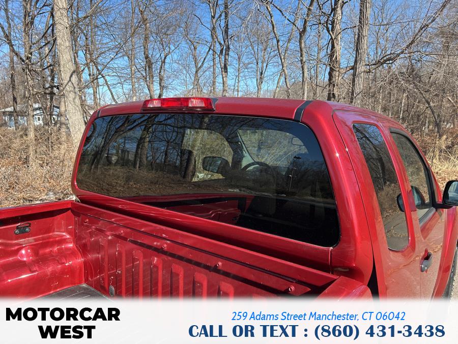 2016 Nissan Frontier 2WD King Cab I4 Manual S photo