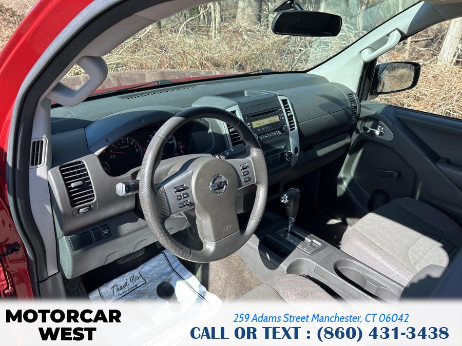 2016 Nissan Frontier 2WD King Cab I4 Manual S photo