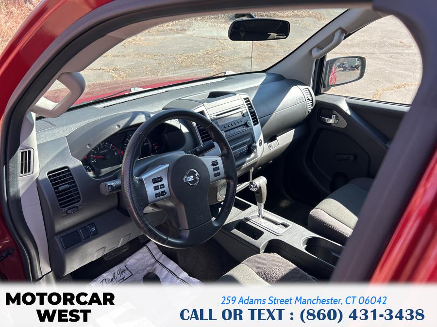 2016 Nissan Frontier 2WD King Cab I4 Manual S photo